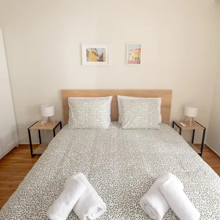 Spacious Elegant Luxurious Apartament Saloniki