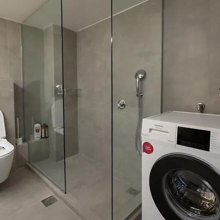 Spacious Elegant Luxurious Salonicco